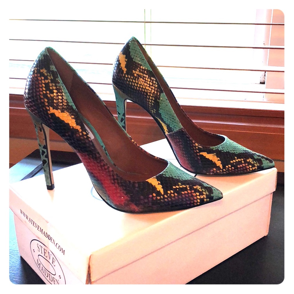 Like New!  Steve Madden Heels